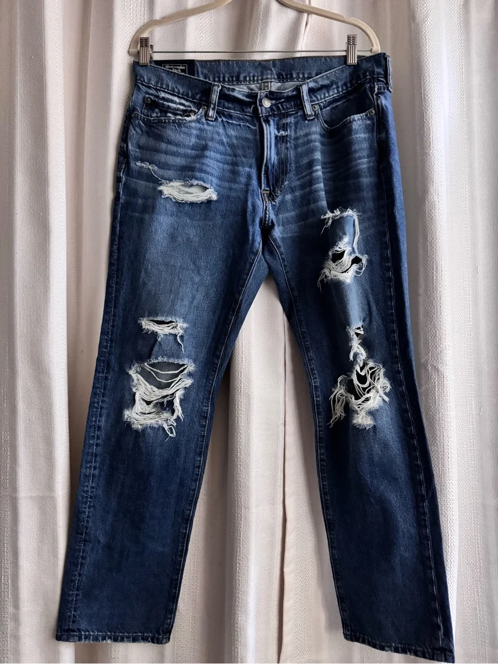 Abercrombie & Fitch Distressed Dark Blue Relaxed Jeans